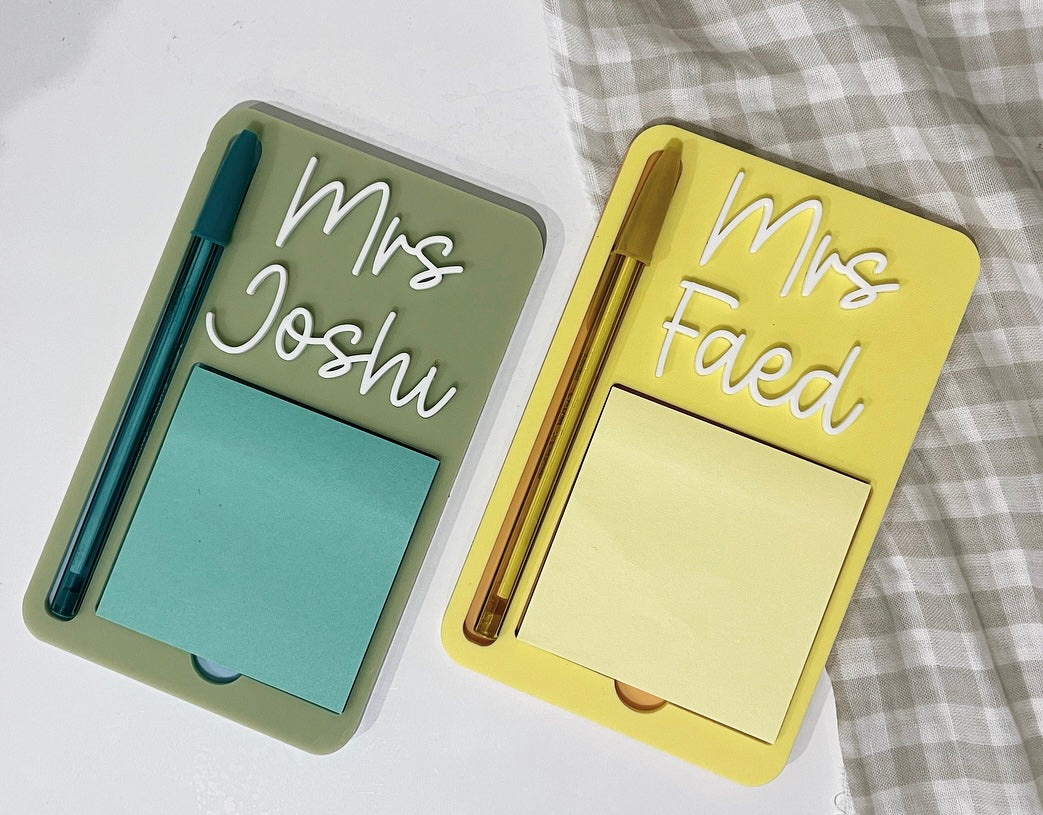 Acrylic Post It Holder