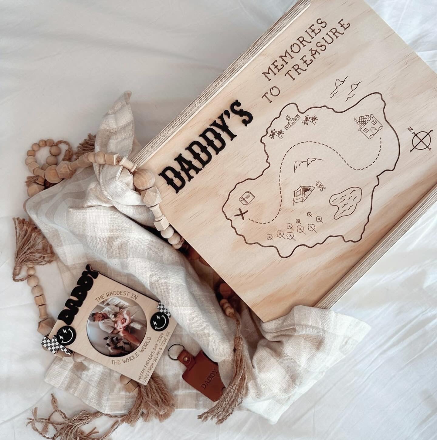 Dads Treasure Chest - Large Keepsake Box