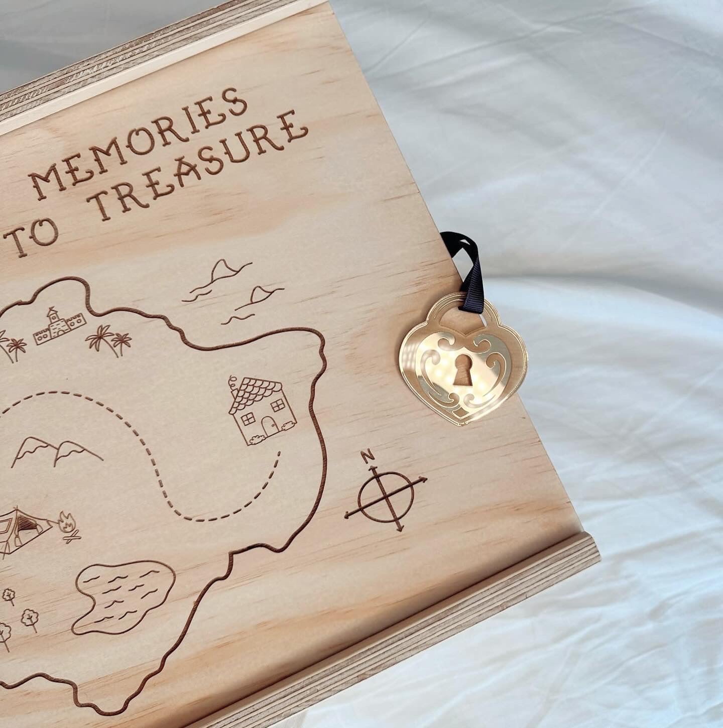 Dads Treasure Chest - Large Keepsake Box